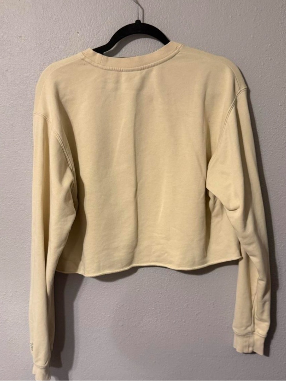 TNA Airy Pullover Crop Size medium - Picture 3 of 7